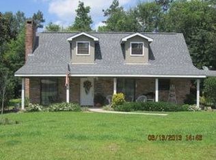 18040 Leslie McGehee Rd, Bogalusa, LA 70427