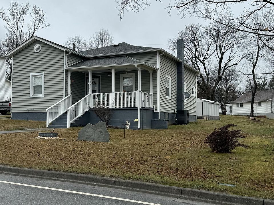 2nd image of 1234 N Wright Rd