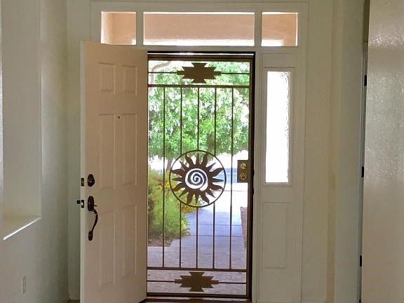 5th image of 2748 Avondale Dr