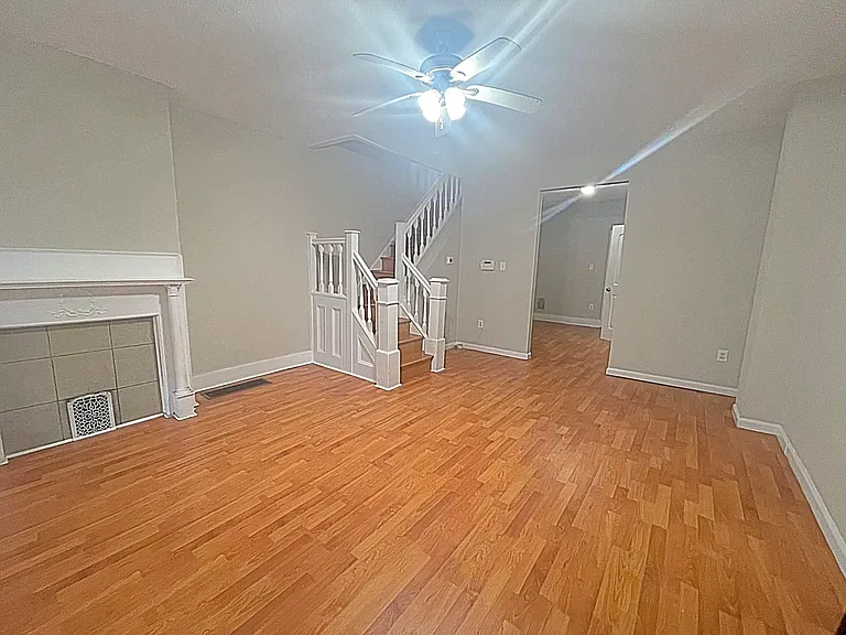 1228 S 49th St — Photo 3