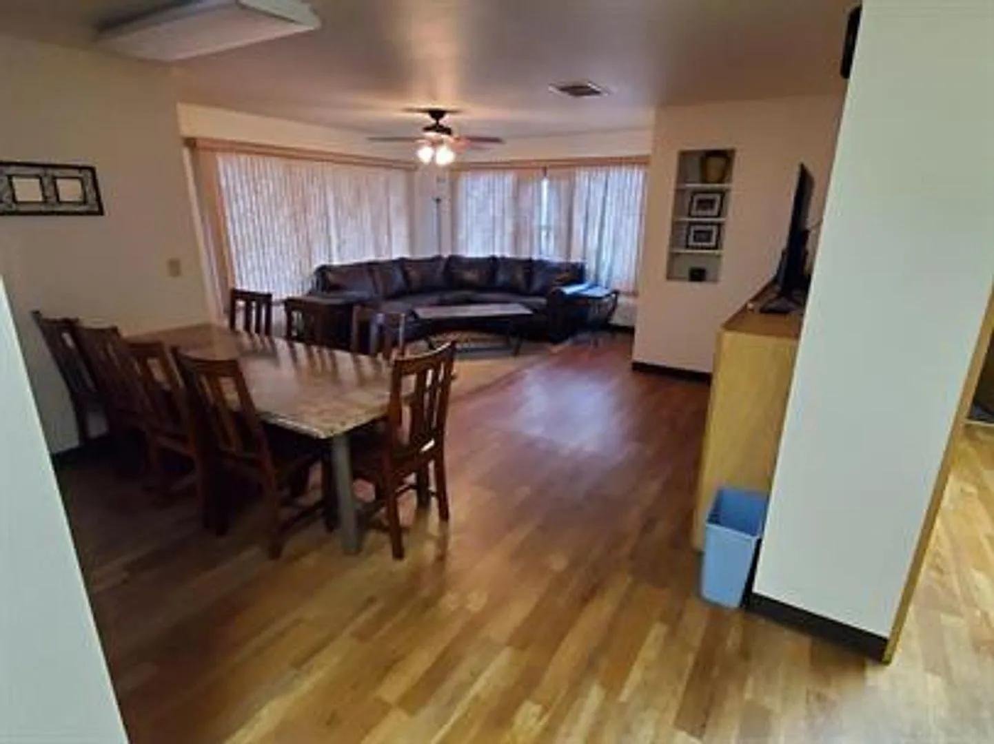 7 Bed 2.5 Bath House for Rent — Photo 3