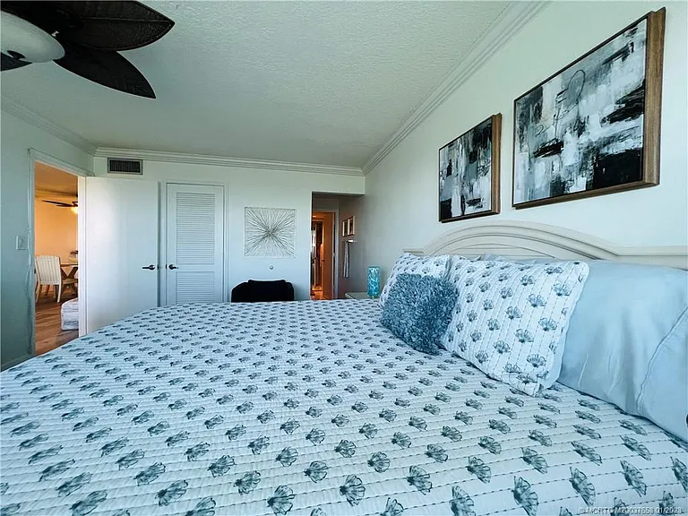 10044 S Ocean Dr #203 — Photo 36