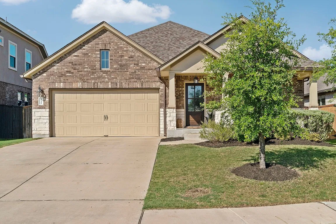 932 Zacarias Dr — Photo 3
