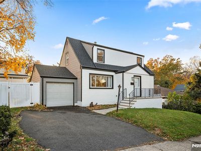 636 Elm Ave, Ridgefield, NJ, 07657