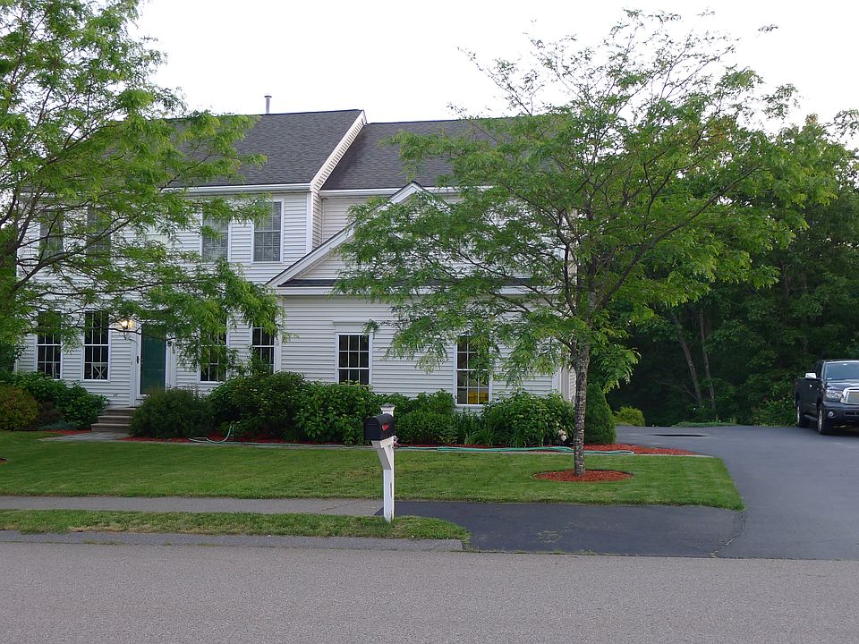 1st image of 14 Bay Farm Ln