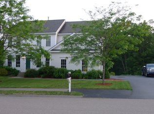 14 Bay Farm Ln, South Grafton, MA 01560