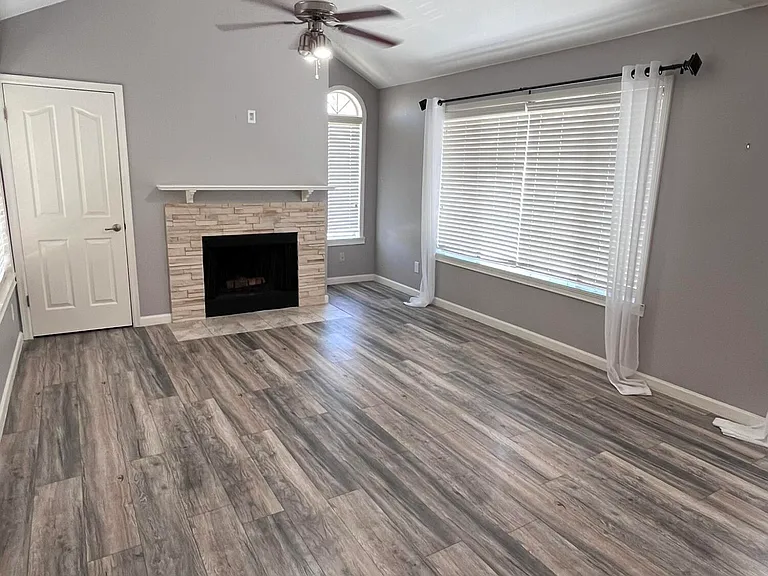 10115 E Mountain View Rd #2093 — Photo 4
