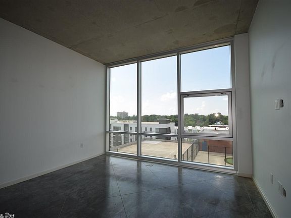 4th image of 315 Rock St APT 810