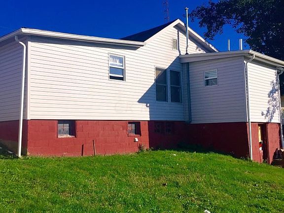 4th image of 175 Thresher St