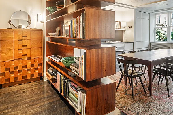 Sold by Corcoran | media 19