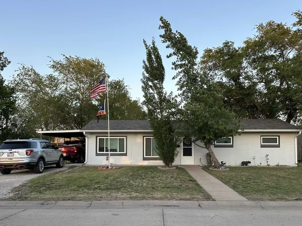 2404 Williams St, Great Bend, KS 67530