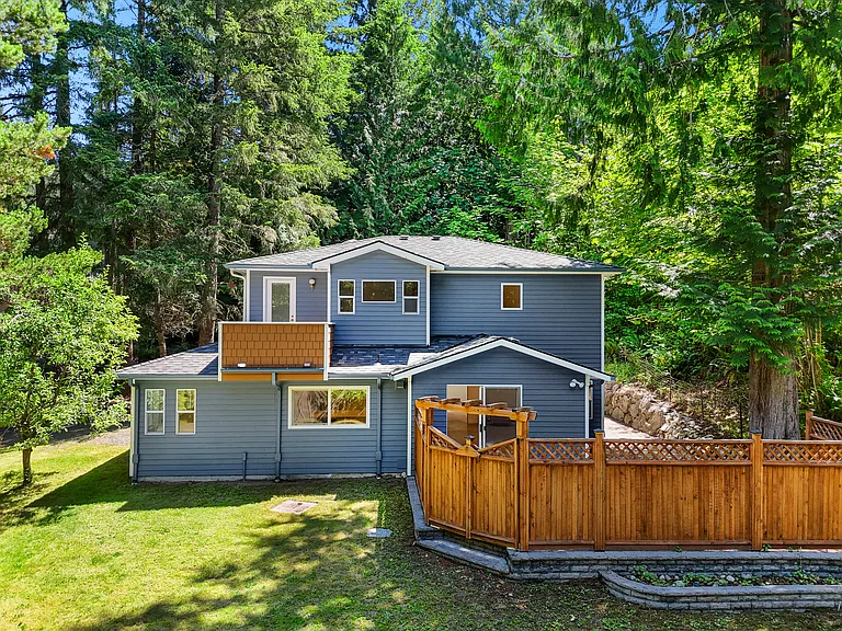 21017 SE 82nd St — Photo 50