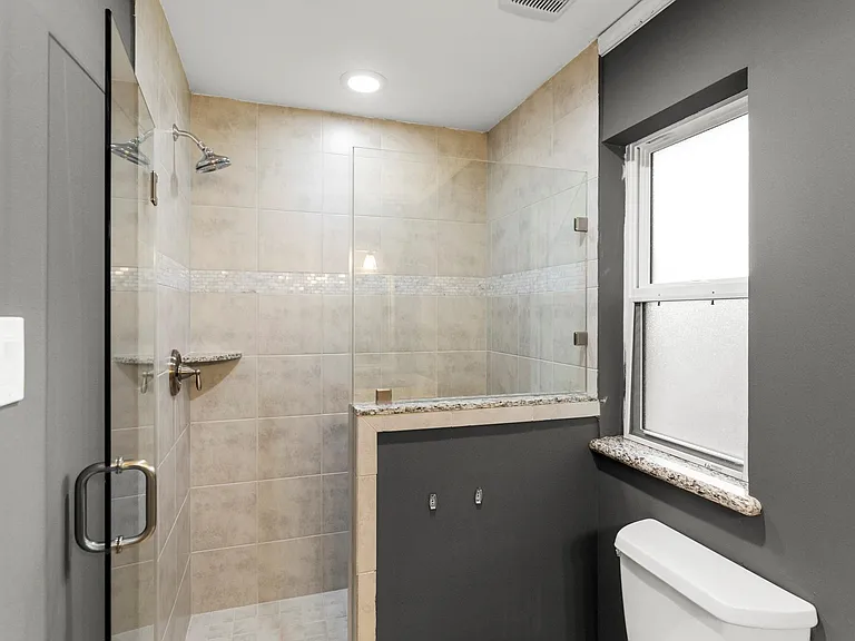11518 Summerhill Ln — Photo 39