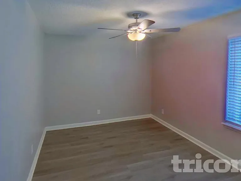 2908 Lemmontree Ln — Photo 10