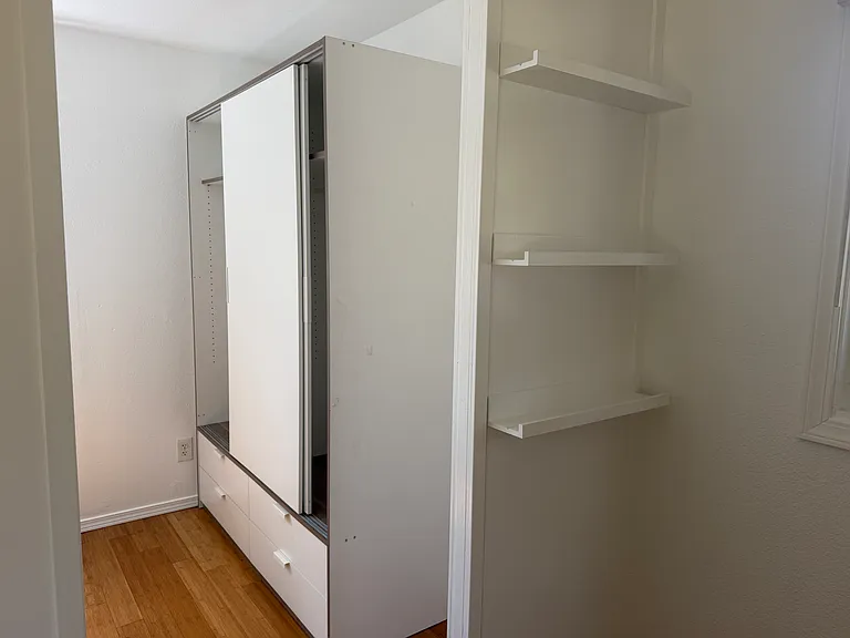 1217 S Durango St — Photo 13