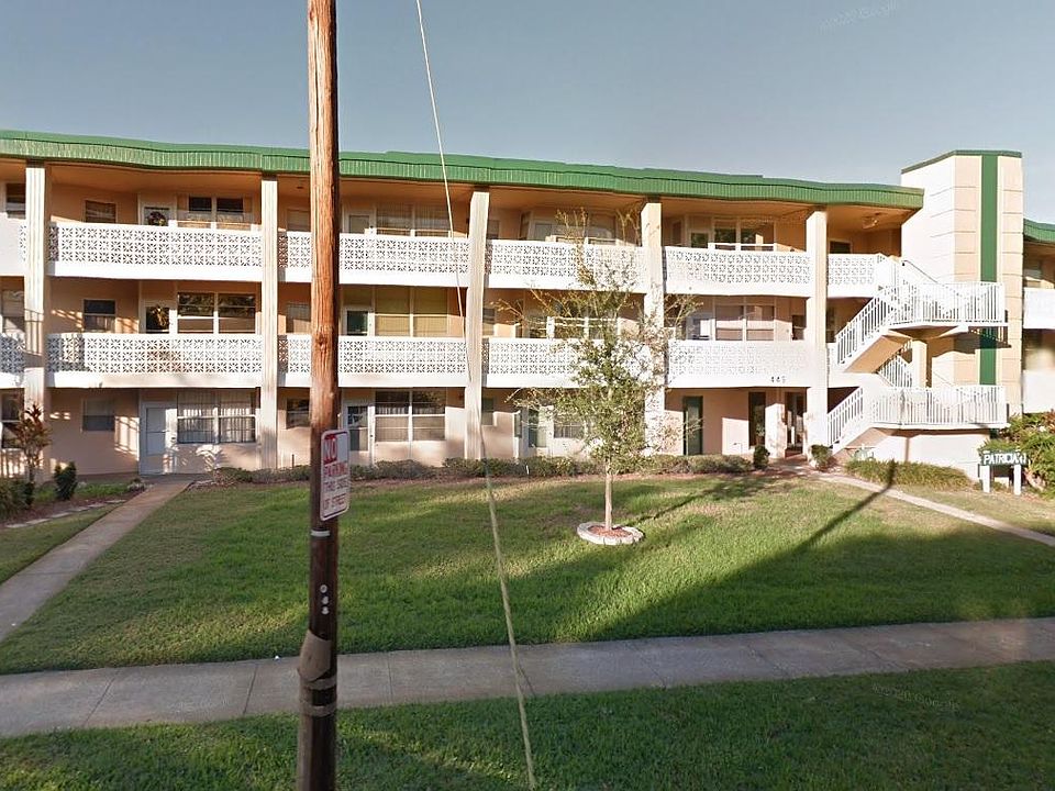 1st image of 445 32nd Ave N #W104