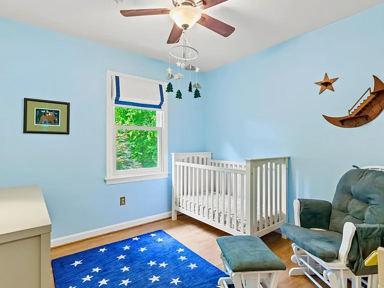 11002 Warwickshire Dr — Photo 12