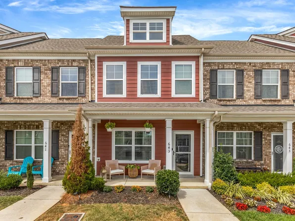 643 Bradburn Village Cir, Antioch, TN 37013