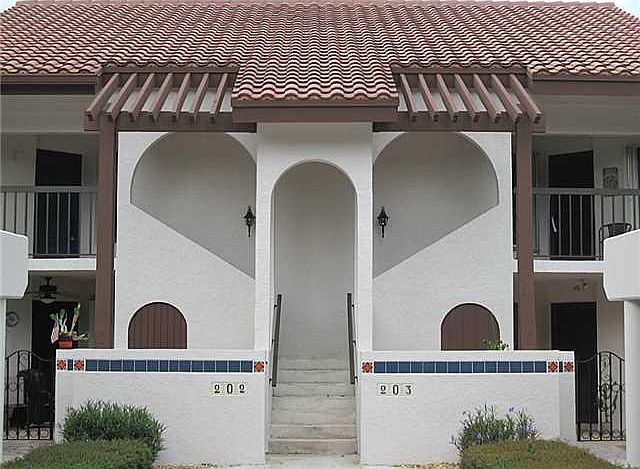 1st image of 6050 SE Martinique Dr APT 202