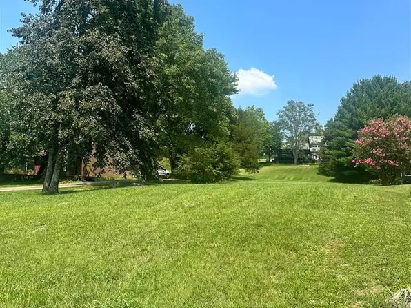 49 Wingate Dr, Brandenburg, KY 40108