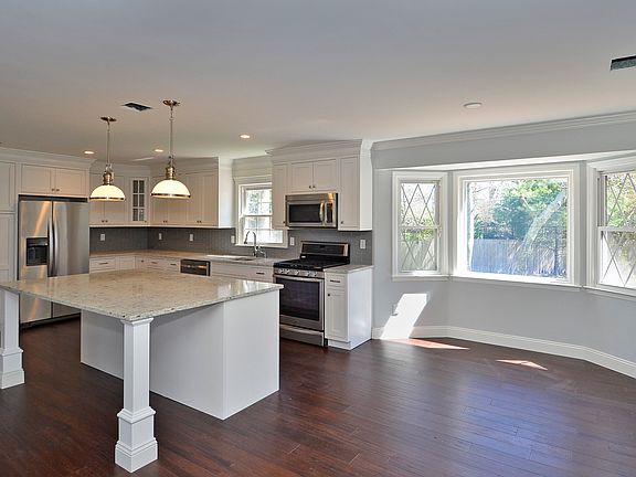2nd image of 6 Rawlings Dr