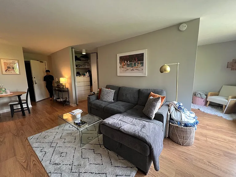2007 N Sedgwick St #404 — Photo 12