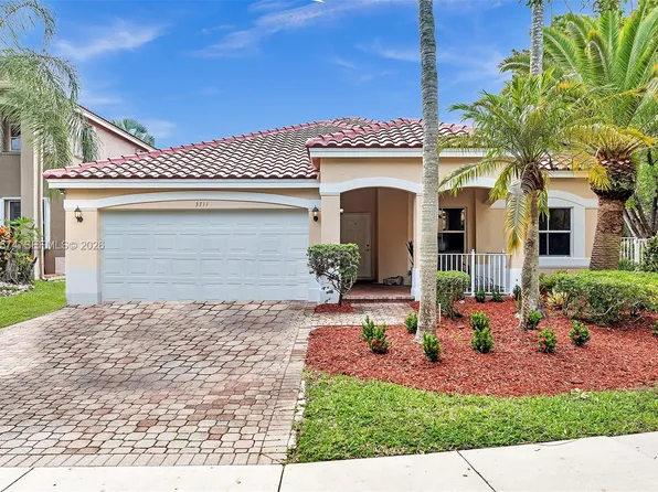 3711 Falcon Ridge Cir, Fort Lauderdale, FL 33331