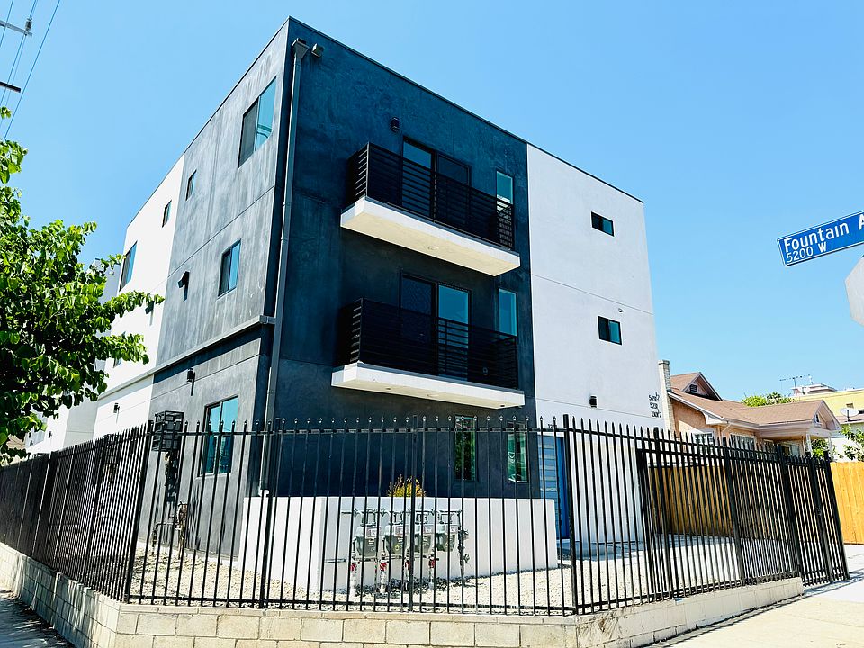 1st image of 1301 N Kingsley Dr #19