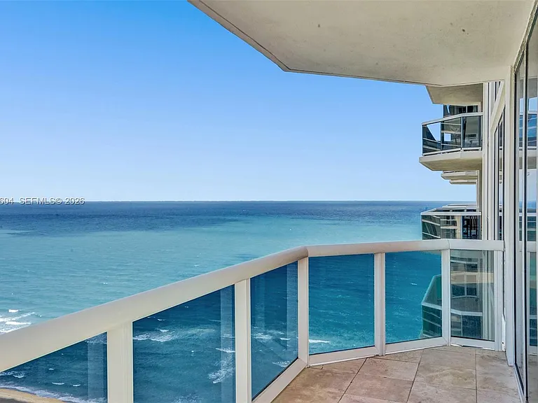 4775 Collins Ave #3007 — Photo 8