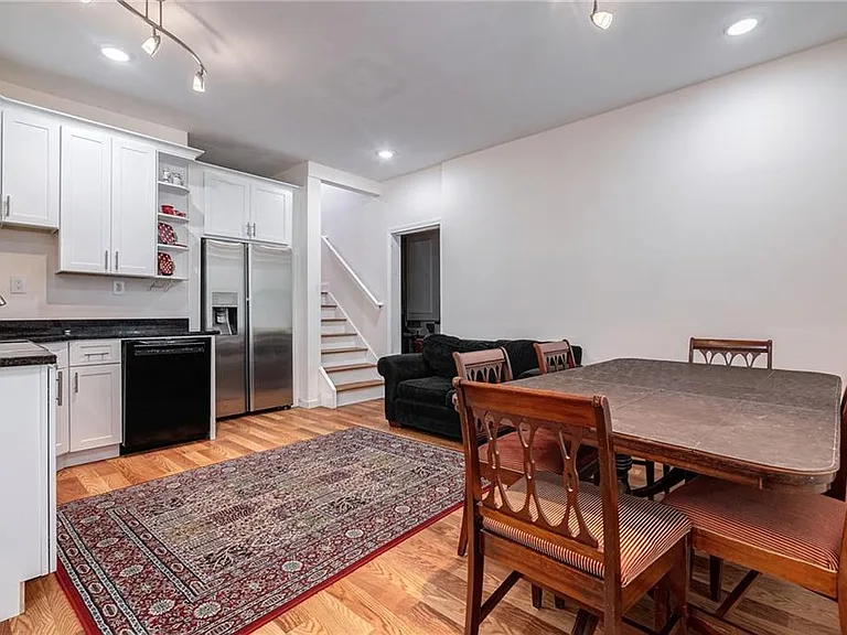168 Highgrove Dr — Photo 45
