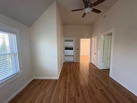 3rd image of 1153 Orange St #C
