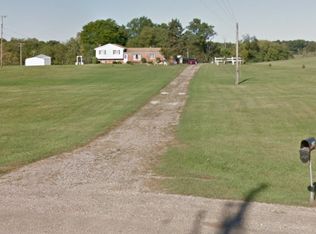 7776 Pinckney Rd, Pinckney, MI 48169