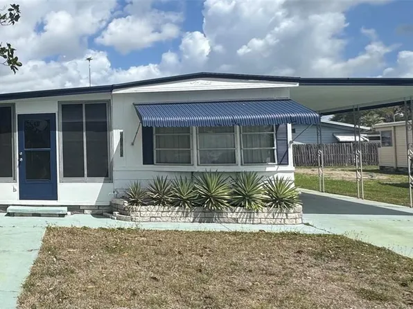 37925 Date Palm Dr, Zephyrhills, FL 33542