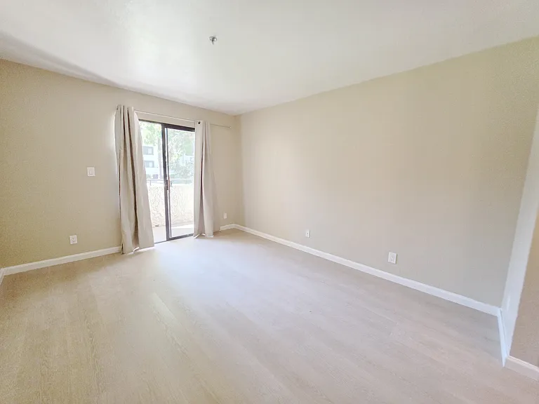 880 E Fremont Ave #301 — Photo 11