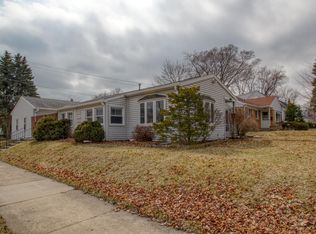 8103 W Keefe Ave, Milwaukee, WI 53222