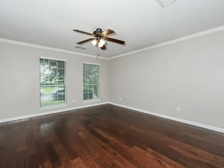 6101 Rising Meadow Dr — Photo 9