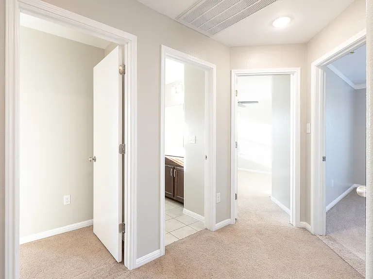 245 Pearl Way — Photo 18