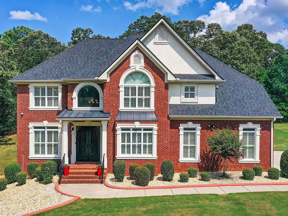 1st image of 438 Silverton Dr