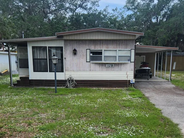 128 21st St NW, Ruskin, FL 33570