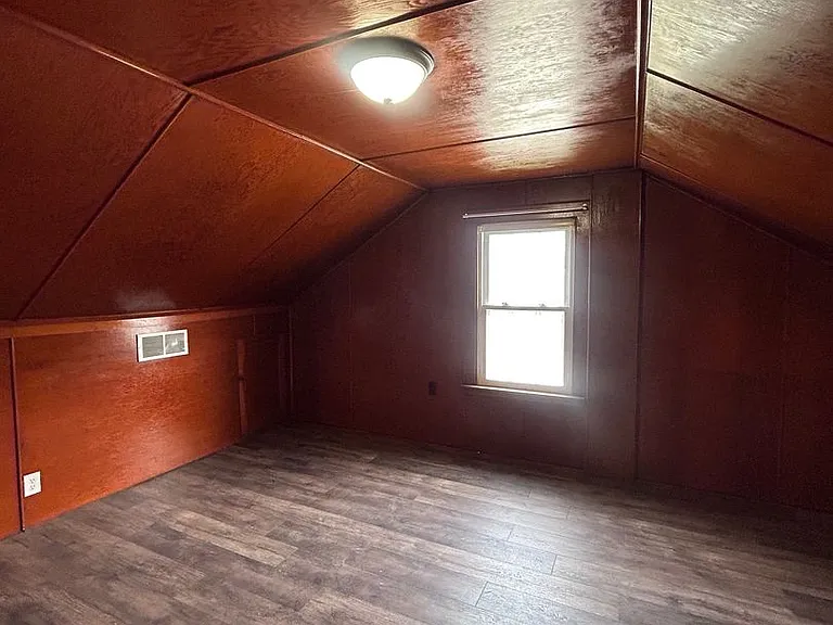 404 Reetz Ave — Photo 14