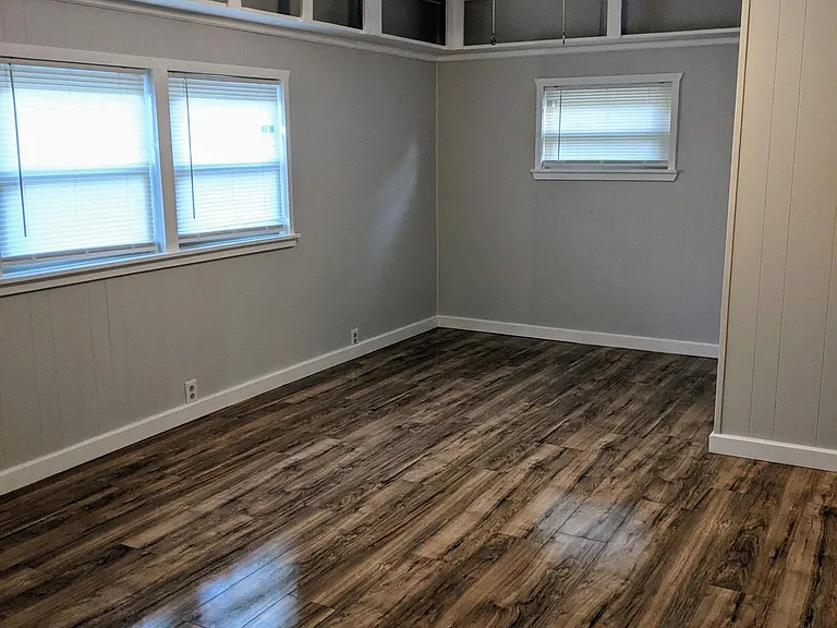 102 Hackberry St — Photo 10