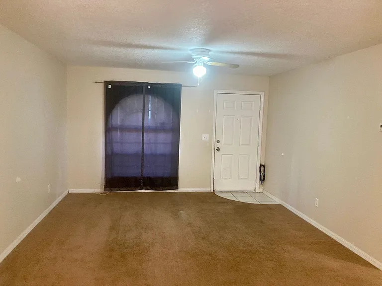 8489 N Sue Marie Point — Photo 5
