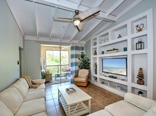 1160 Reserve Way APT 303, Naples, FL 34105