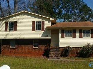 2416 Redmont Rd NW, Huntsville, AL 35810