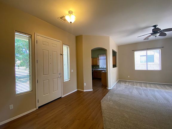6401_E_Andover_Entry