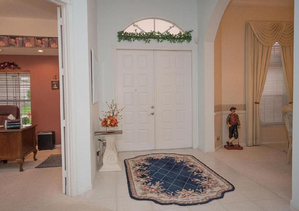 2nd image of 591 Cypress Xing