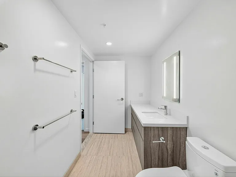 1500 Rycroft St #3305 — Photo 14