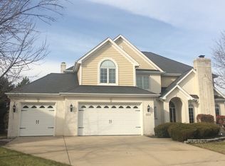 2403 Moore Ct, Naperville, IL 60564