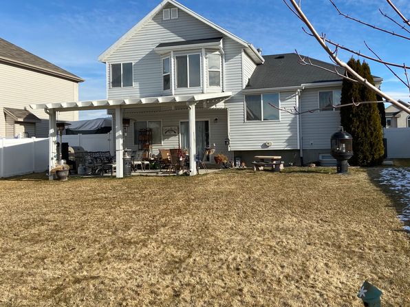 1353 N 2530 W, Clinton, UT 84015