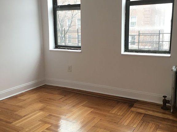 2nd image of 417 Ocean Ave APT B5